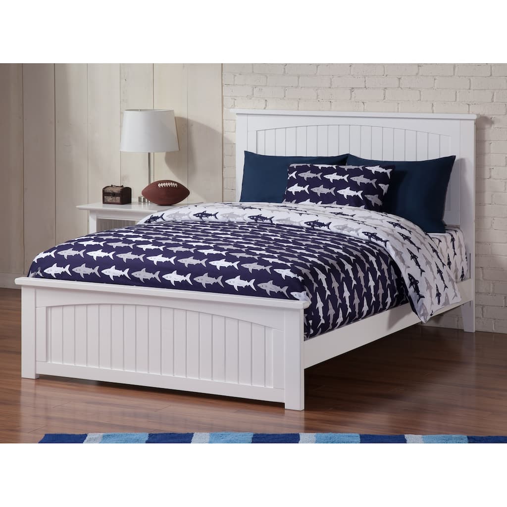 Nantucket Full Foundation Bed with Matching Footboard in White