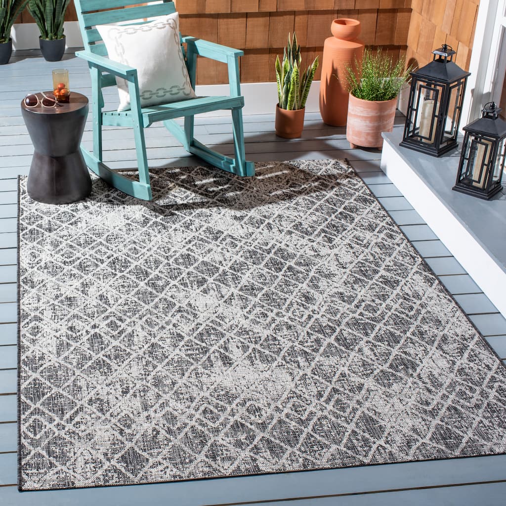 SAFAVIEH Courtyard Marilyn Indoor/ Outdoor Waterproof Patio Backyard Rug