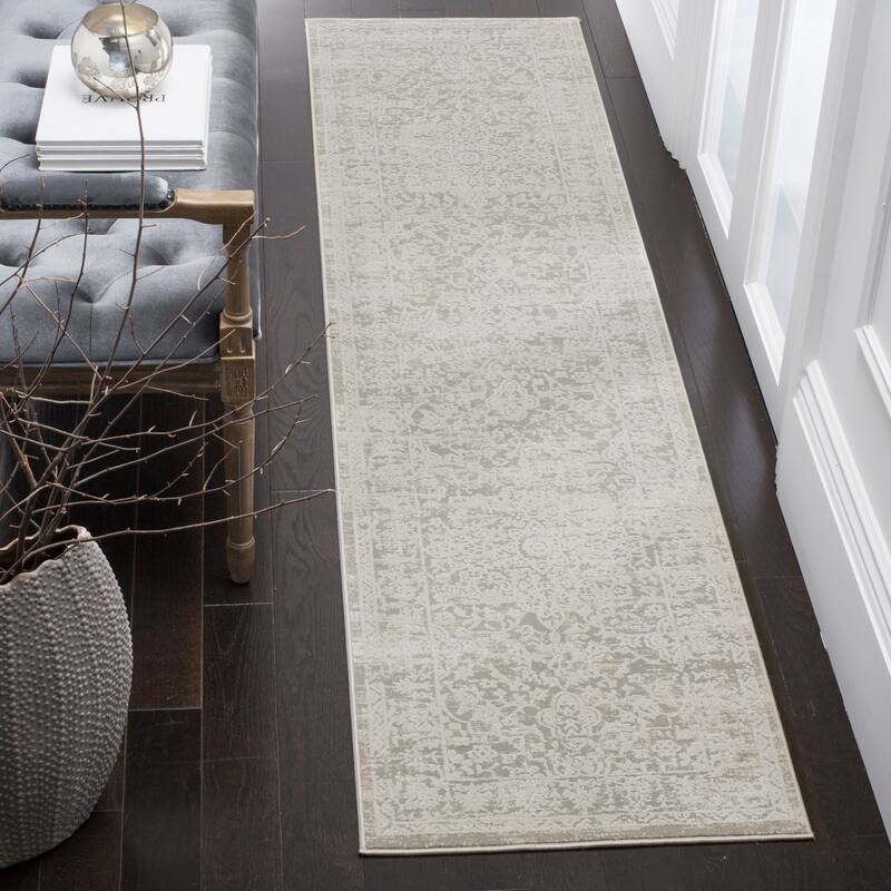 SAFAVIEH Princeton Carry Vintage Distressed Boho Oriental Polyester Rug - 2'6" x 4' - Grey/Beige