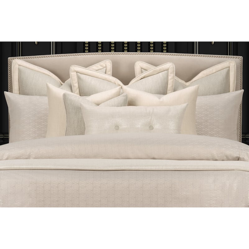 Star Attraction Luminous Motif Supreme Duvet Cover and Insert Set