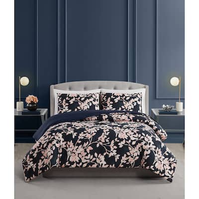 Vince Camuto Amaya Floral Comforter Set