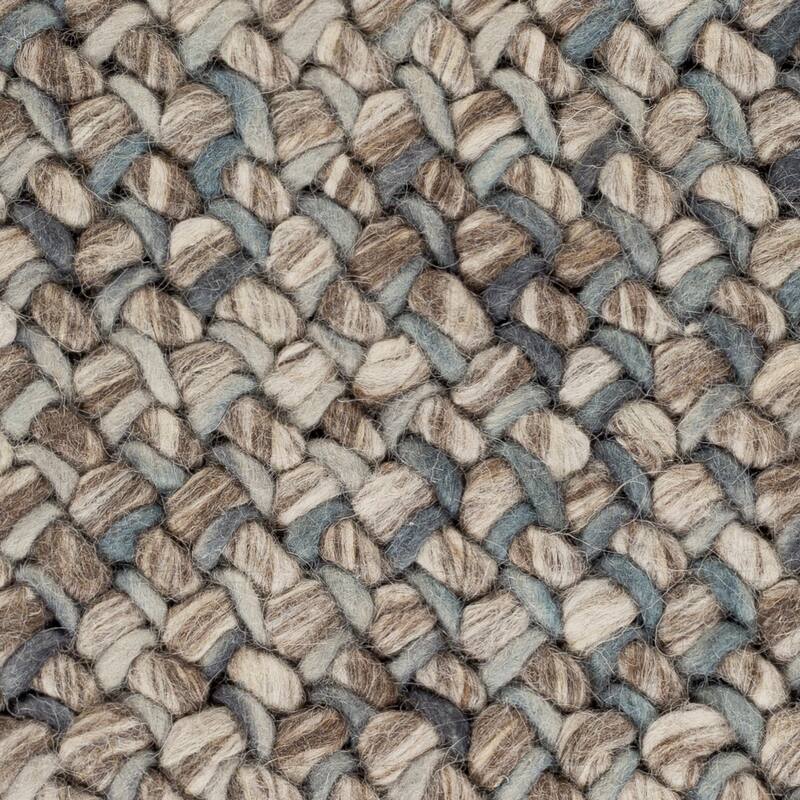 Hand-Woven Juniskor Wool Accent Rug - 2' x 3'