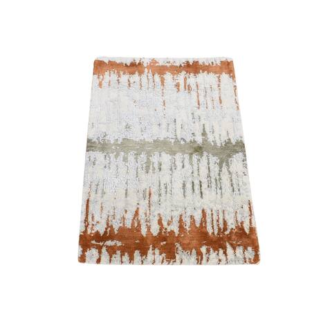 Shahbanu Rugs Ivory with Honey Brown Modern Cardiac Design Silk with Textured Wool Hand Knotted Mat Oriental Rug (2'1" x 3'1")