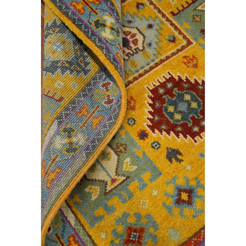Hand-knotted Traditional Wool Yellow Geometric Oriental Area Rug - 5' 11'' X 4' 0''