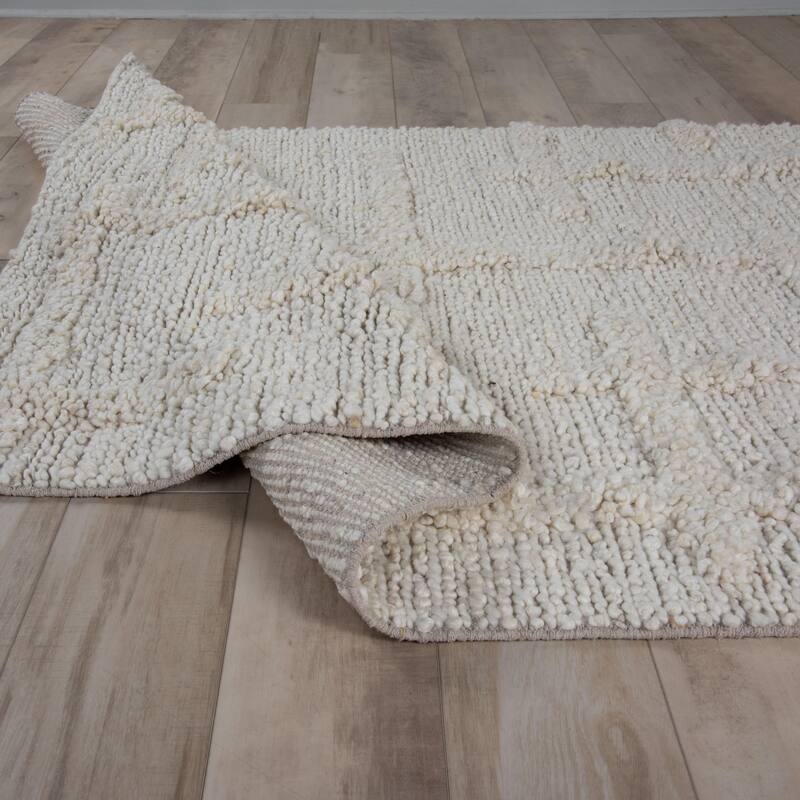 Alora Decor Wren Hand Woven Contemporary Geometric Rug