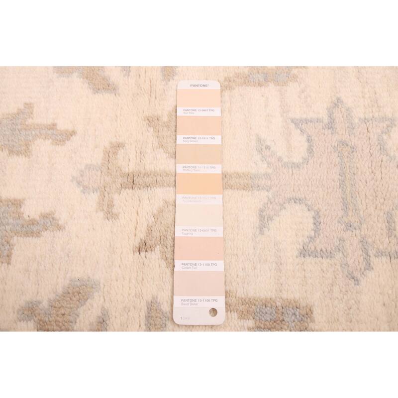 ECARPETGALLERY Hand-knotted Royal Oushak Ivory Wool Rug - 6'2 x 8'6