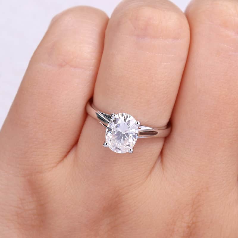 Miadora 2ct DEW Oval-cut Moissanite Solitaire Engagement Ring in 10k White Gold