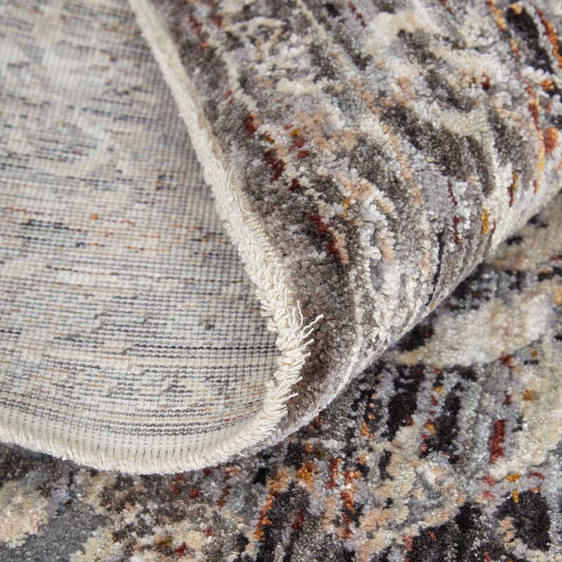Grand Bazaar Ennis Machine Made Distressed Transitional Area Rug
