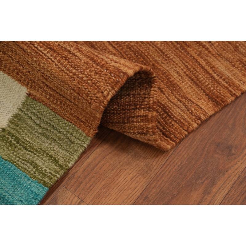 Hand Woven Southwestern Wool Multi-Colored Geometric Area Rug - 5' 0'' X 3' 4''