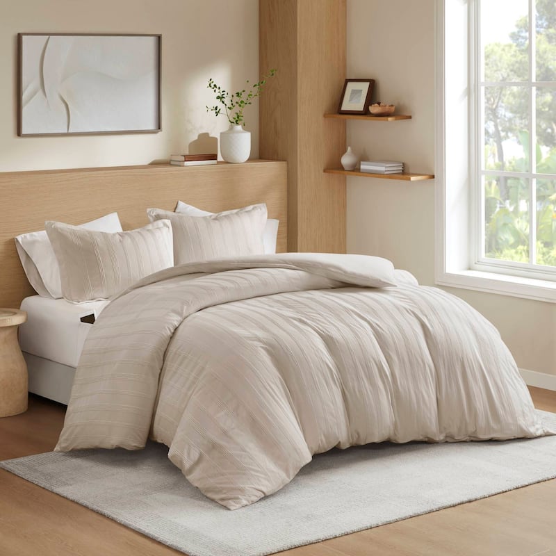 Chelsea Square Logan Woven Striped Duvet Set - Neutral - King