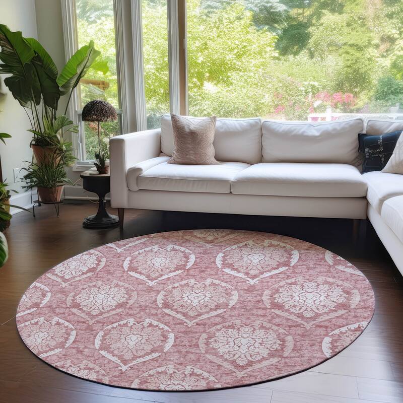 Machine Washable Indoor/ Outdoor Chantille Traditional Damask Rug