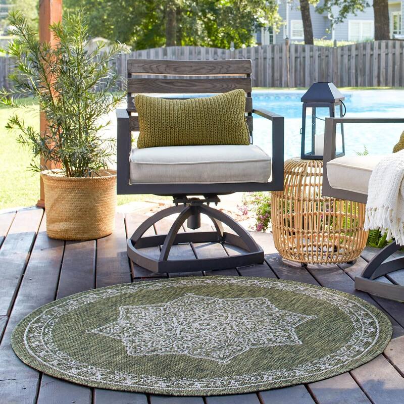 Outdoor Nirie Collection Area Rug
