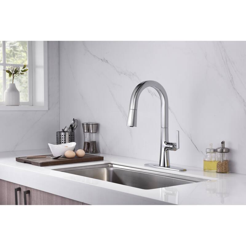 UltraFaucets Ardua Collection Single-Handle Kitchen Faucet With Pull-Down Spray - Chrome Polished UF17000