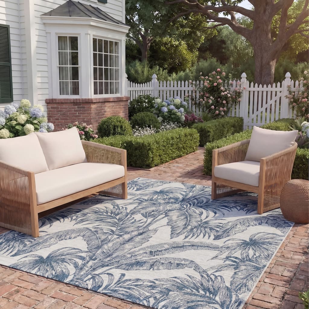 SAFAVIEH Courtyard Arusyak Transitional Indoor/Outdoor Rug