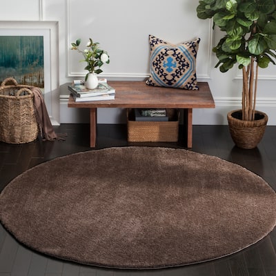 SAFAVIEH Velvet Shag Eusebia Solid Polyester Rug