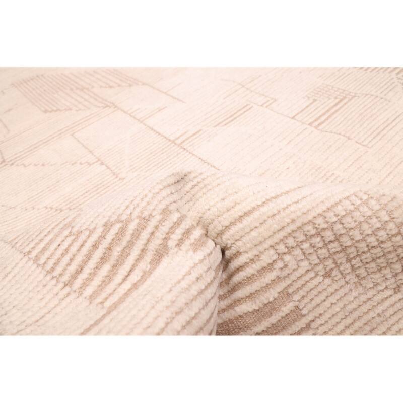 ECARPETGALLERY Hand-knotted Tangier Cream Wool Rug - 4'11 x 7'11