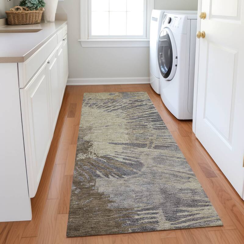 Machine Washable Indoor/ Outdoor Chantille Modern Burst Rug - Brown - 2'3" x 7'6"