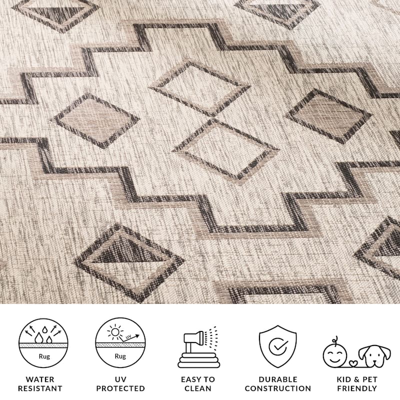 SAFAVIEH Courtyard Cemre Indoor/ Outdoor Waterproof Patio Backyard Rug