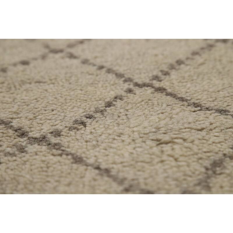 All-Over Trellis Moroccan Oriental Runner Rug Handmade Wool Carpet - 2'6" x 7'11"