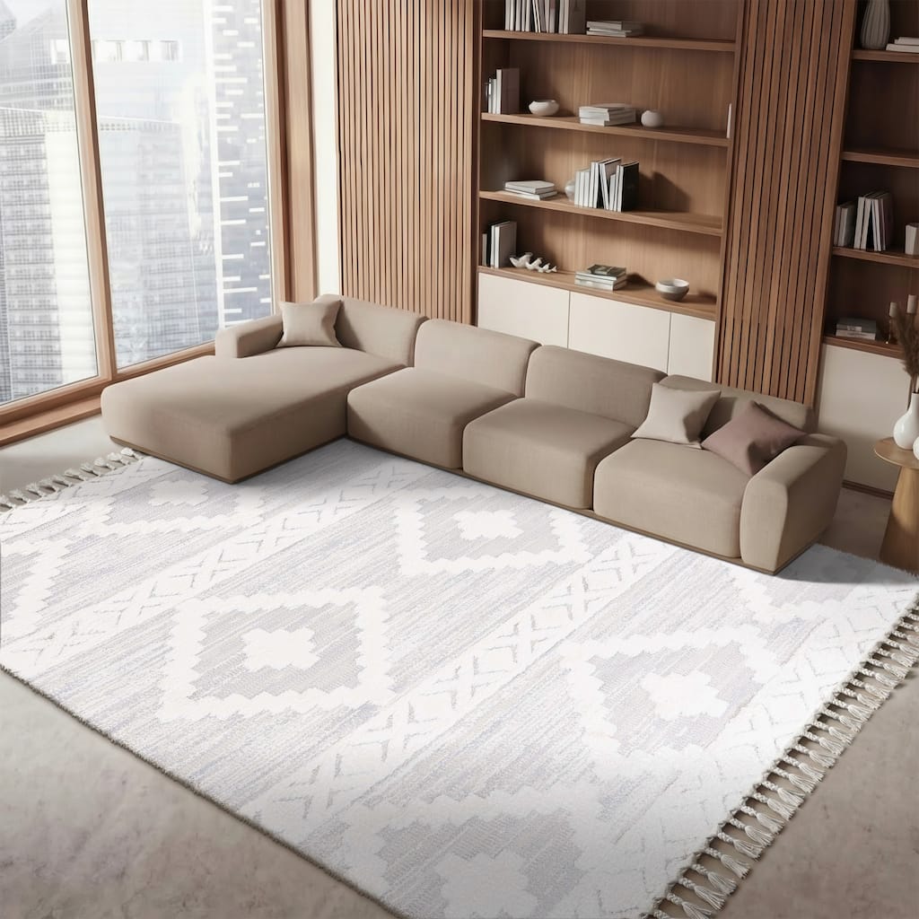 SAFAVIEH Moroccan Tassel Shag Marybelle 2-inch Thick Rug