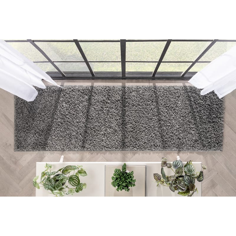 Well Woven Elle Basics Emerson Plain Shag Area Rug