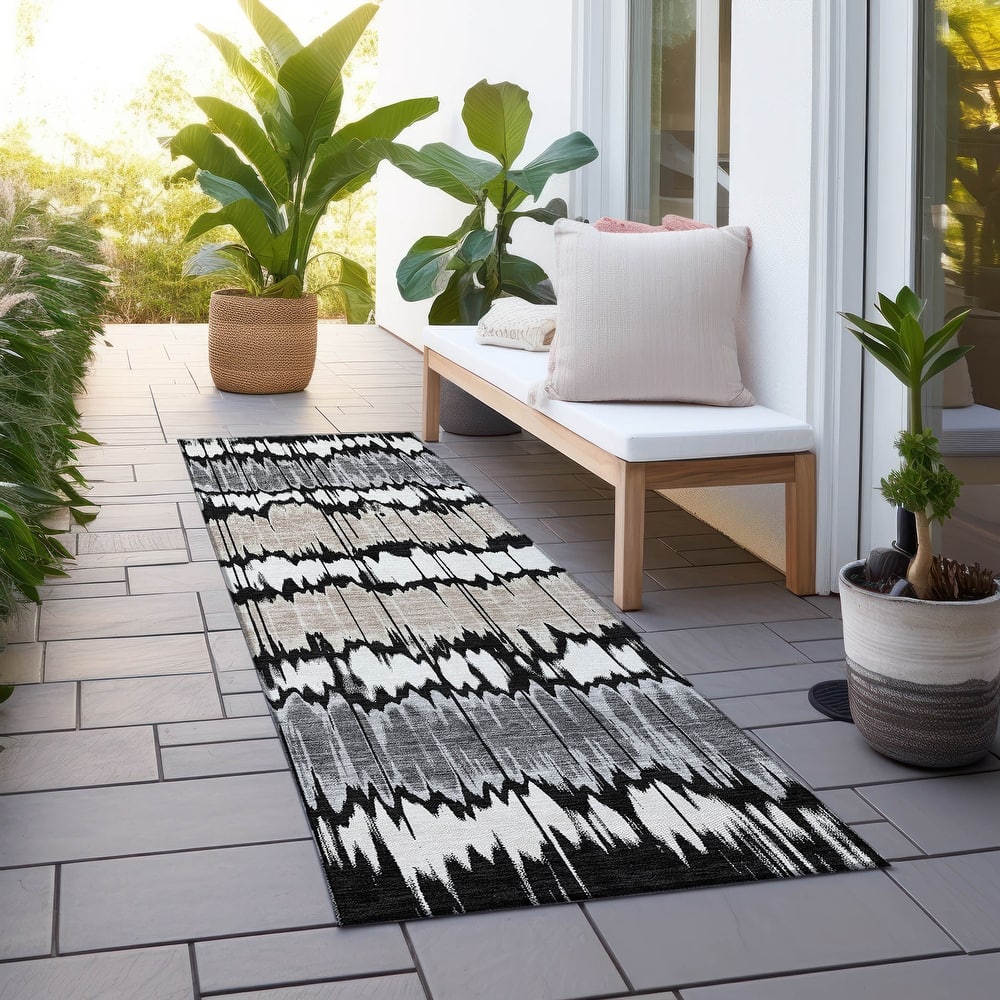 Machine Washable Indoor/ Outdoor Chantille Abstract Ombre Rug
