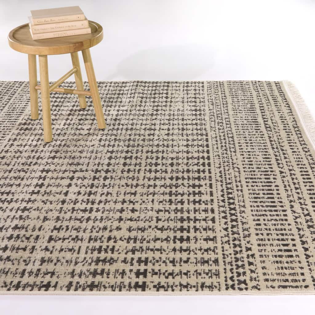 Llewellyn Vintage Moroccan Area Rug