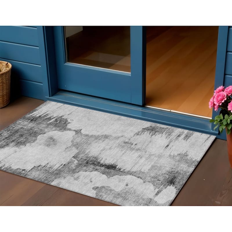 HomeRoots Abstract Transitional Rectangle Outdoor Rug - 3' x 5'