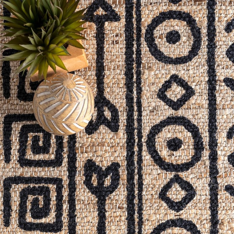 Nuloom Boho Glyphs Ethnic Stripes Jute Area Rug
