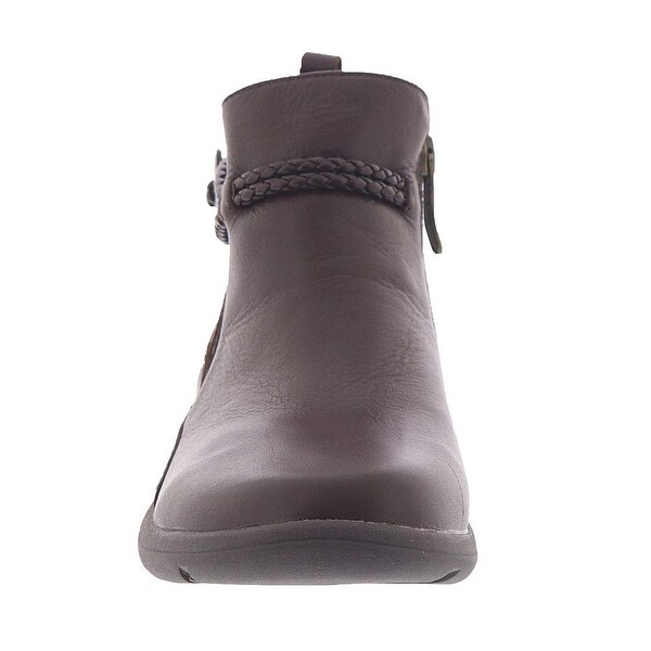 easy spirit chelsea boot