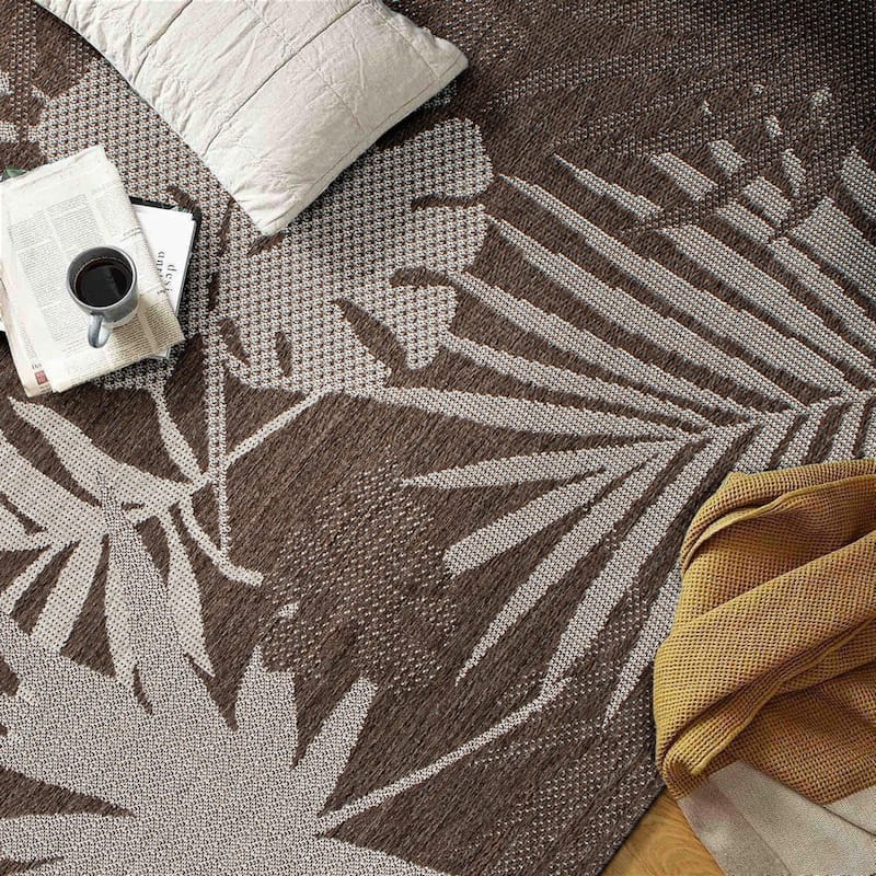 Contemporary Tropical Leaves Indoor/Outdoor Flatweave Waterproof Backyard Patio Area Rug