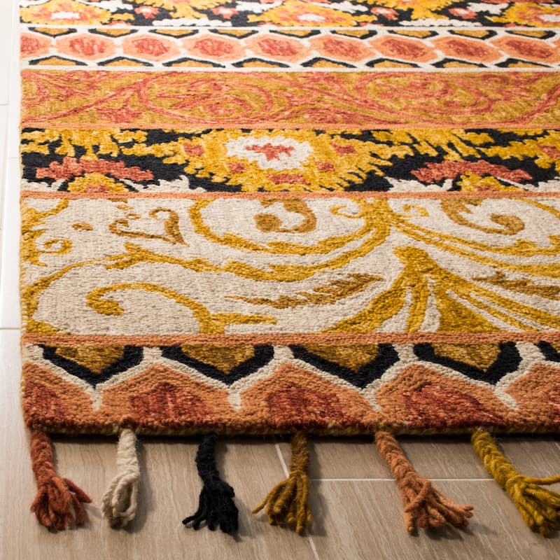 SAFAVIEH Handmade Suzani Vonetta Boho Tribal Wool Rug
