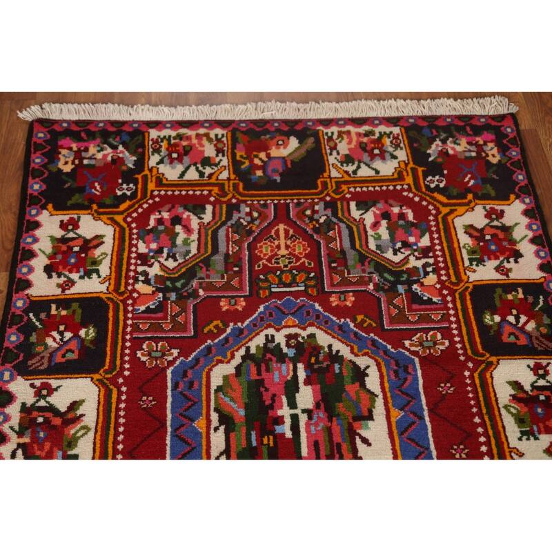 Hand Knotted Oriental 100% Wool Carpet Traditional Medallion Red Bakhtiari Area Rug - 4' 7'' X 3' 5''