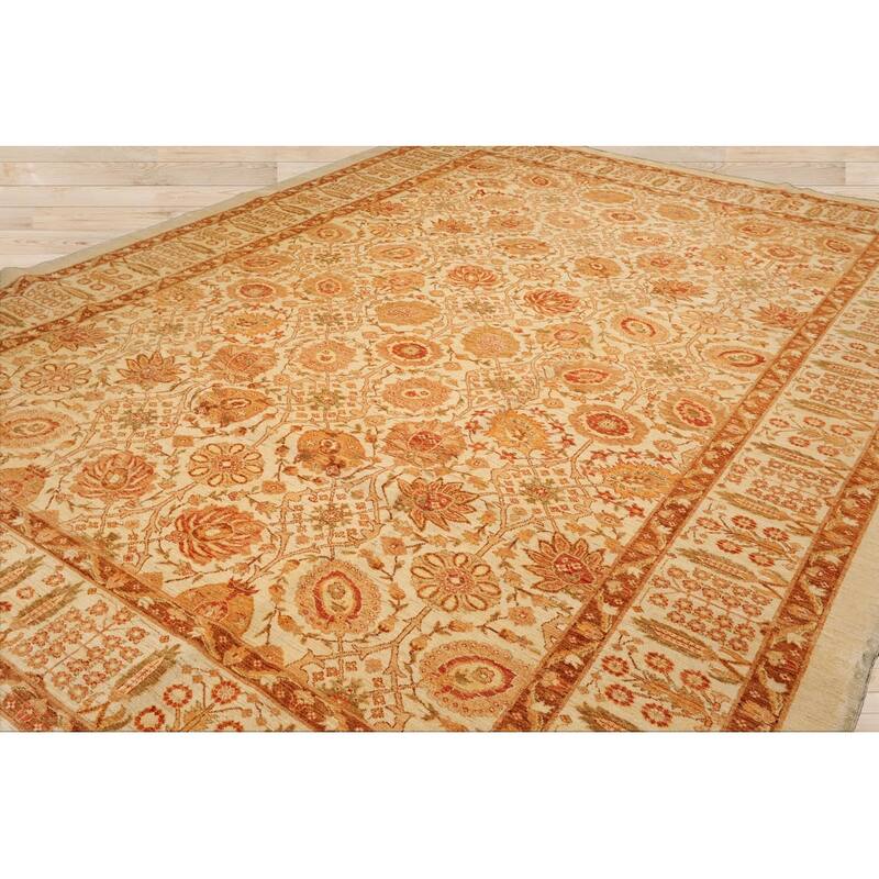 Hand Knotted Peshawar Ivory, Brown Wool Traditional Oriental Area Rug - 10' 4'' x 13' 7''