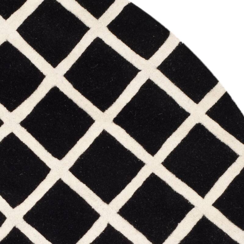 SAFAVIEH Handmade Chatham Retha Modern Moroccan Wool Rug