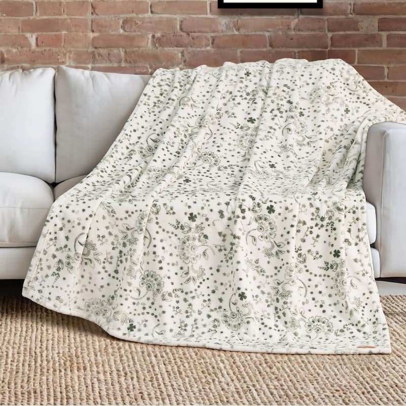 Lucky Brand Lucky Clovers Plush Throw Blankets - White - 50" x 70"