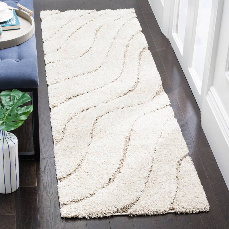 SAFAVIEH Florida Shag Hervor Soft Serene Waves 1.2-inch Thick Rug - 2'3" x 9' Runner - Cream/Beige - Runner