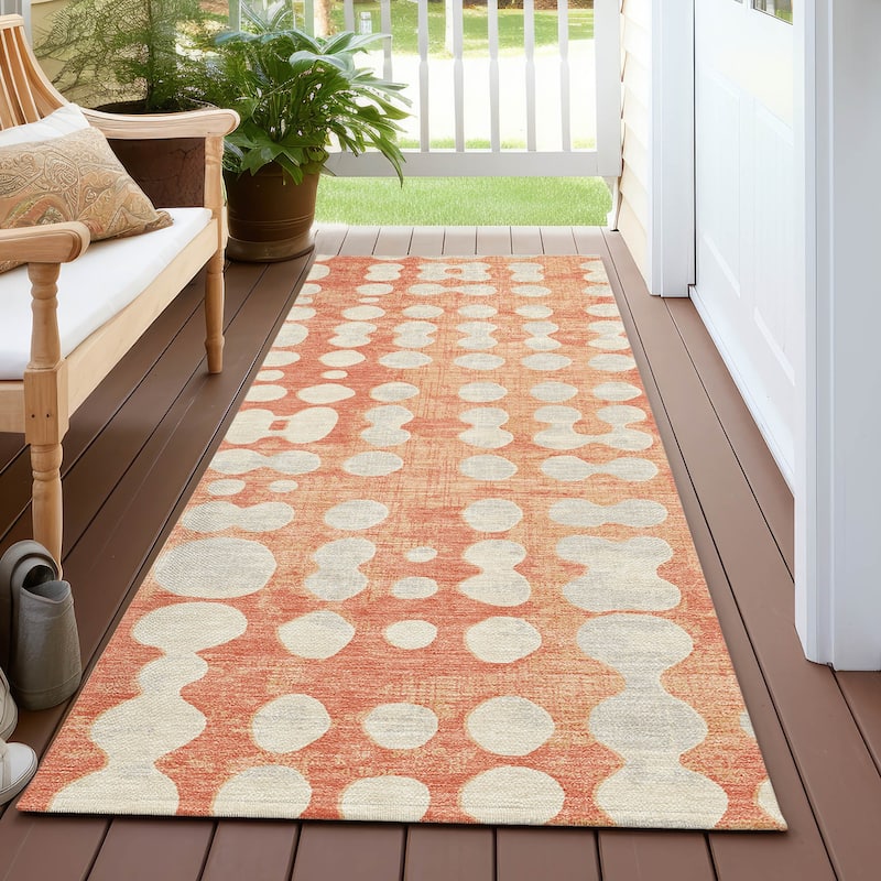 Machine Washable Indoor/ Outdoor Chantille Abstract Dots Rug - Coral - 2'3" x 7'6"