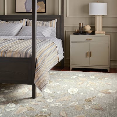 Martha Stewart by SAFAVIEH Autumn Woods Wool/Viscose Rug