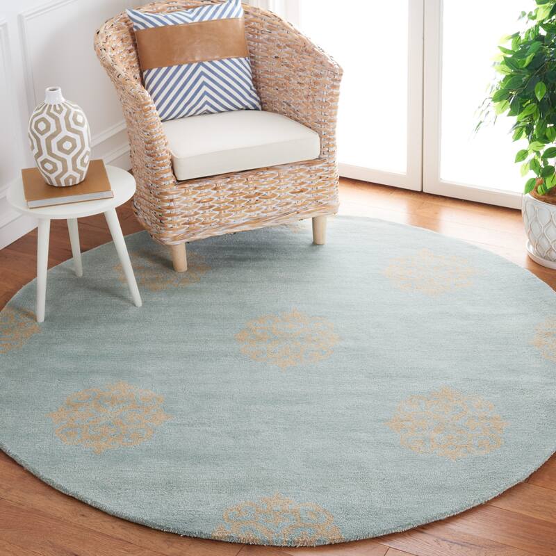 SAFAVIEH, Handmade Soho Tasia Medallion Wool Rug