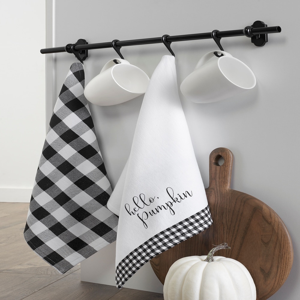 https://ak1.ostkcdn.com/images/products/is/images/direct/b13b5971dc1a92f16eaa0bdf8fca8cd5397a49f1/Hello-Pumpkin-and-Check-Kitchen-Towel-Set.jpg