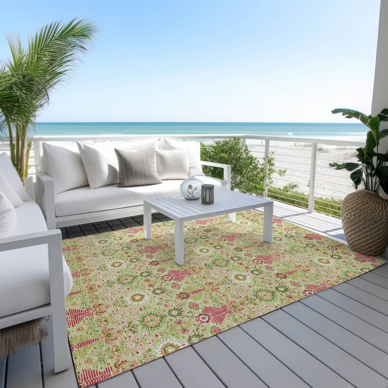 Machine Washable Indoor/ Outdoor Traditional Xander Chantille Rug