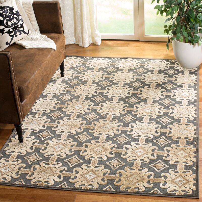 Martha Stewart by SAFAVIEH Gullu Ornate Viscose Rug