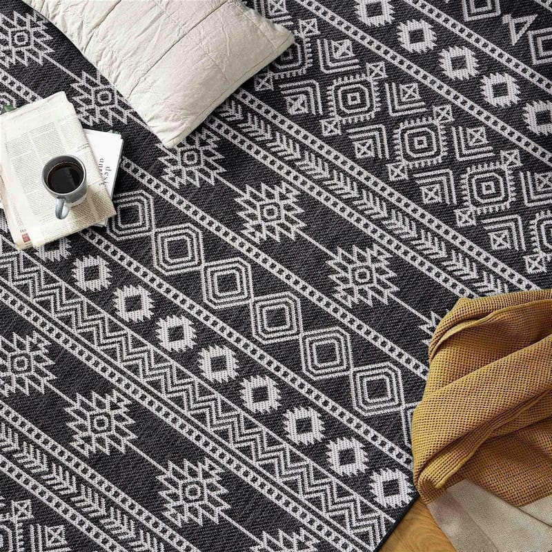 World Rug Gallery Geometric Boho Textured Flat Weave Indoor/Outdoor Area Rug