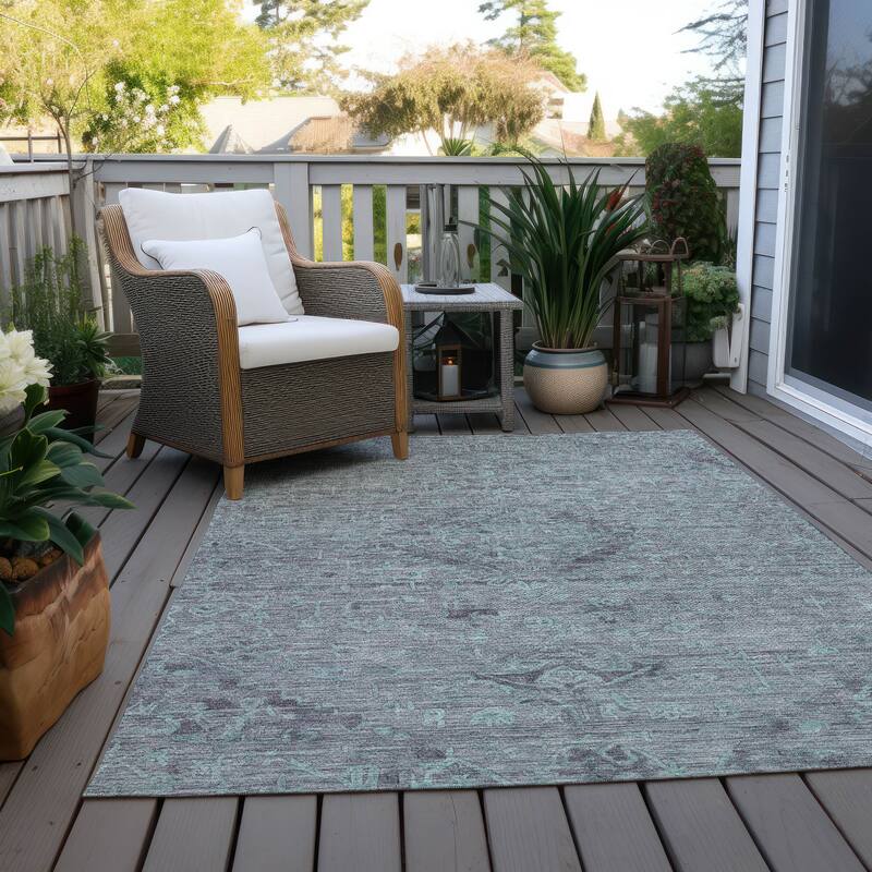 Machine Washable Indoor/ Outdoor Vintage Traditional Chantille Rug
