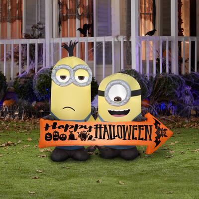 Airblown-Minions w/Halloween Sign-MD Scene-Universal