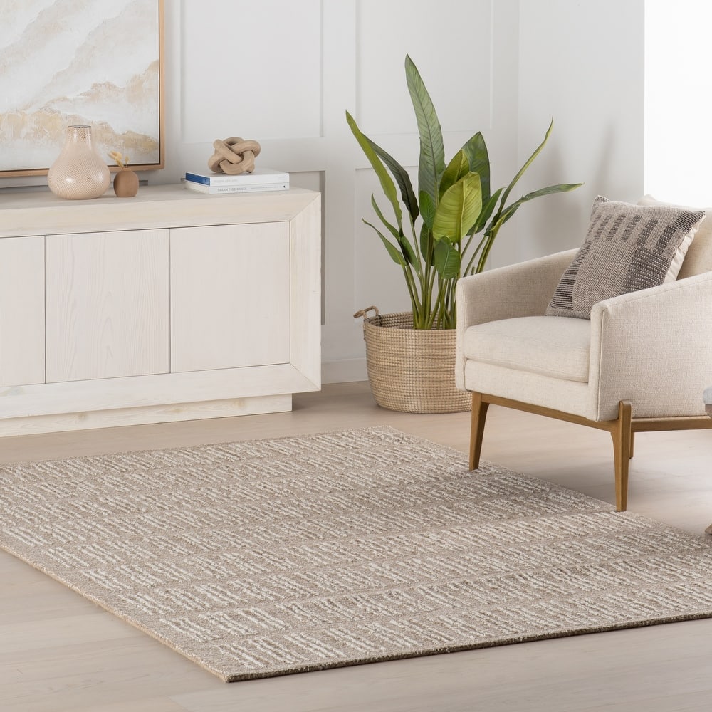 Nuloom Halbeth Hand Tuffted Wool Area Rug