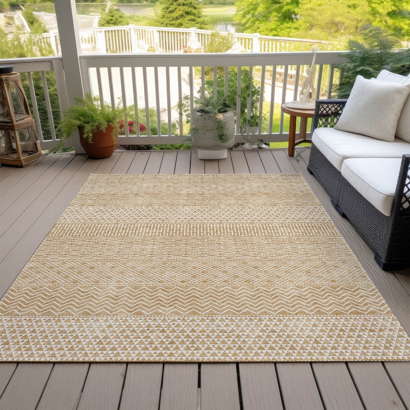 Machine Washable Indoor/ Outdoor Modern Stripes Chantille Rug - Gold - 5' x 7'6"
