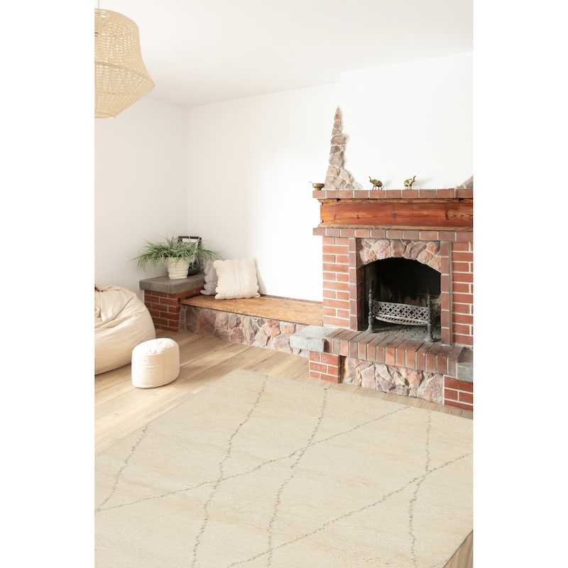 ECARPETGALLERY Hand-knotted Tangier Cream Wool Rug - 5'4 x 7'7