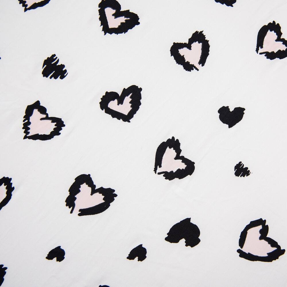 Rizzy Home Leopard Hearts Cotton Fitted Cribsheet - 28" X 52"